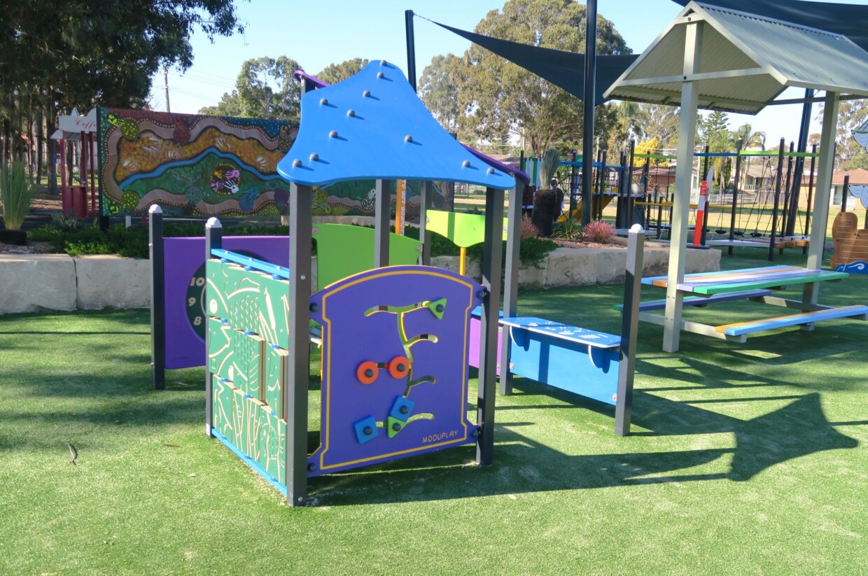 Dawson-public-school playground_bellinger play corner