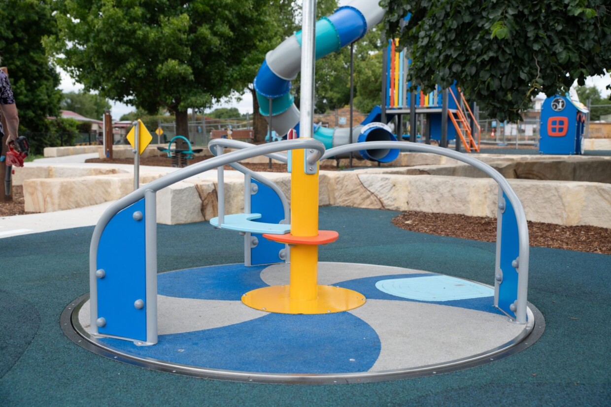 Coleman park public playground_carousel